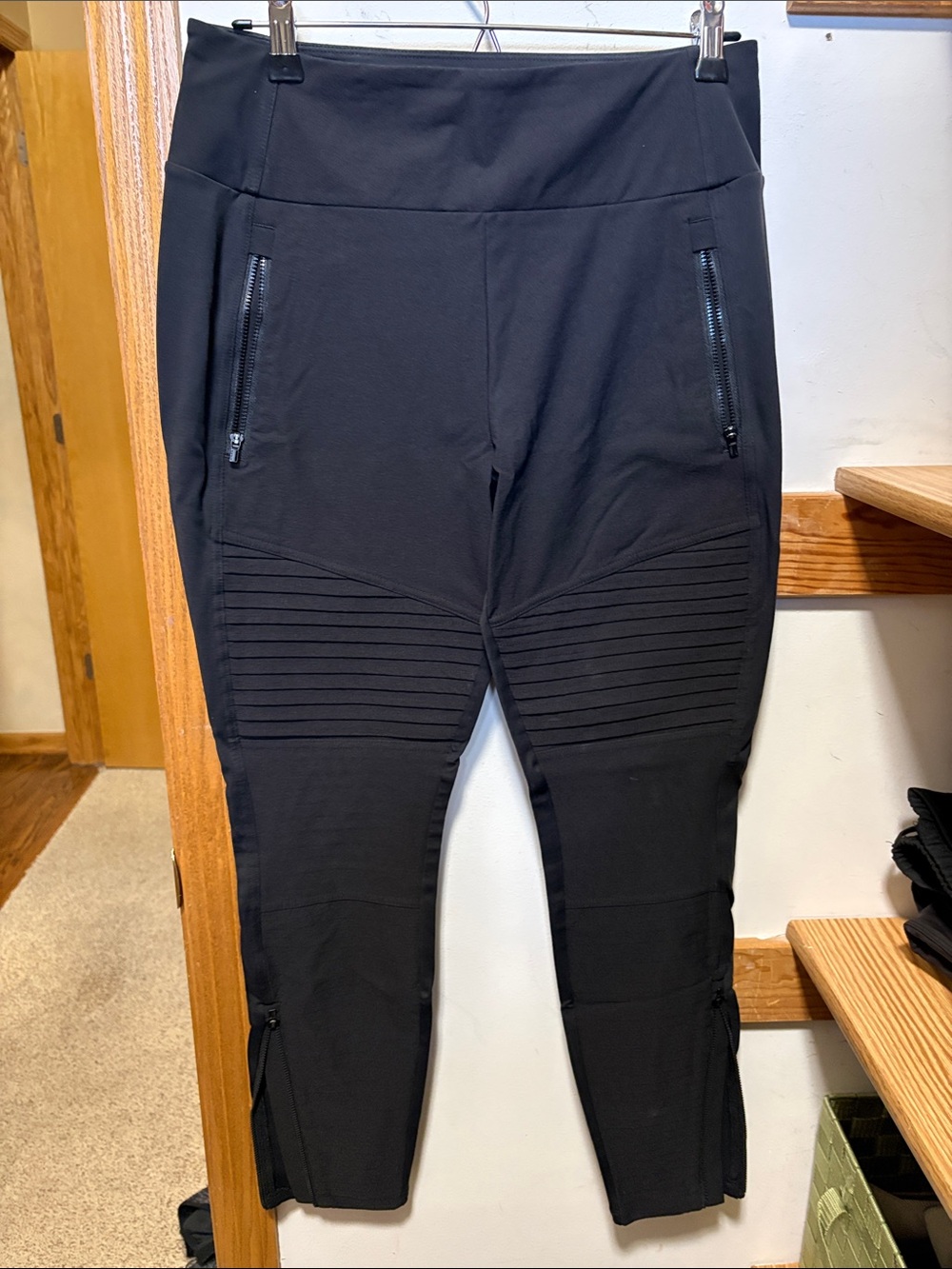 Athleta Headlands Hybrid Moto Tight Black Size 12